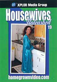 Housewives Unleashed 19 (66190.0)